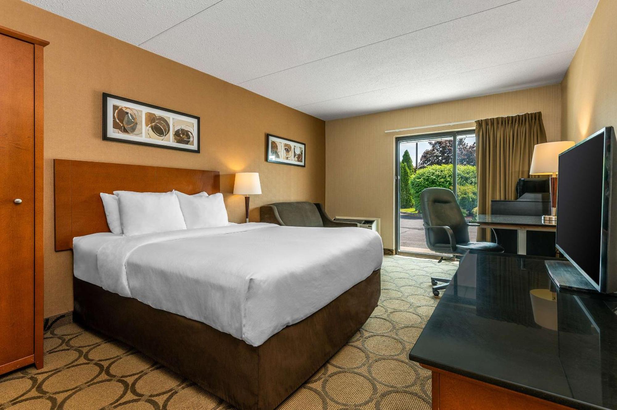 Comfort Inn Truro Exteriör bild